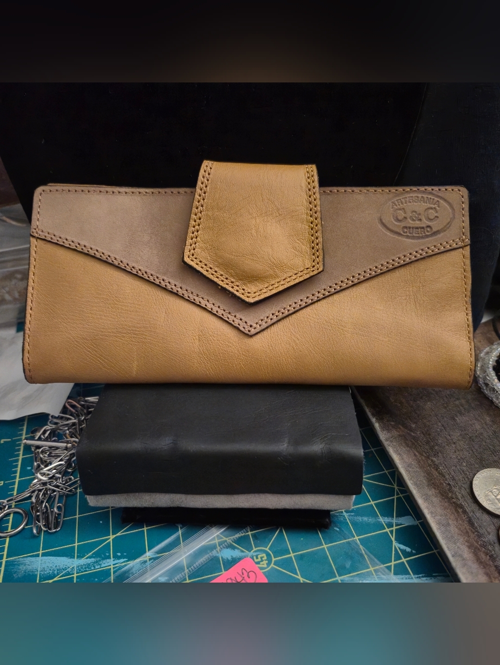 Handmade Argentine 2 Tone Brown Leather Wallet Artesania C&C Made in Laprida